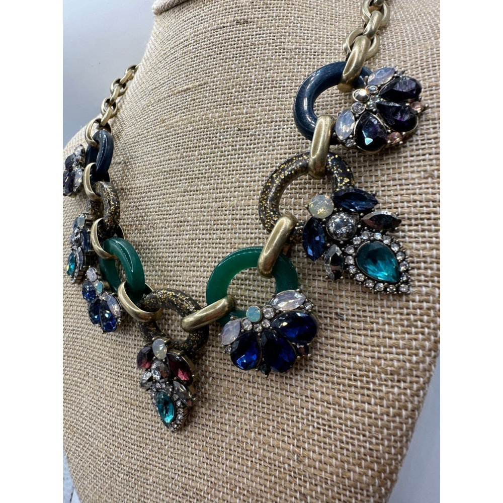 “All That Glitters” Statement Necklace